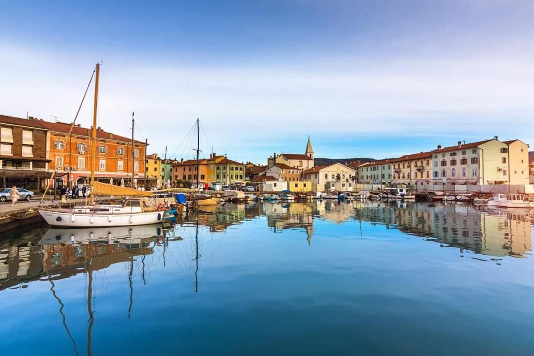 Apartmaji Soncek Izola Exterior foto
