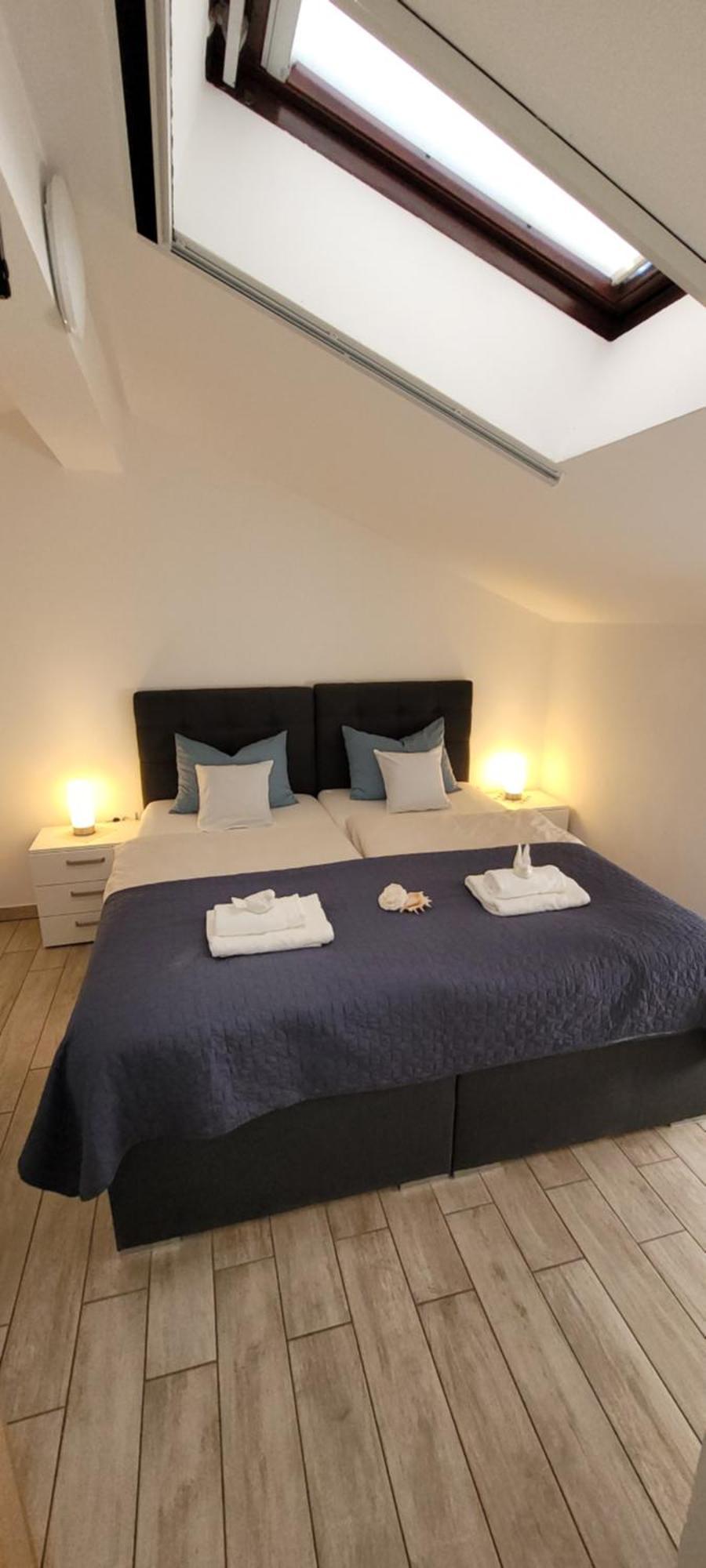 Apartmaji Soncek Izola Exterior foto